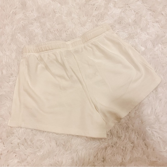 ✨ 3/$20 WILDFOX Miami pride shorts in vanilla - Picture 5 of 5